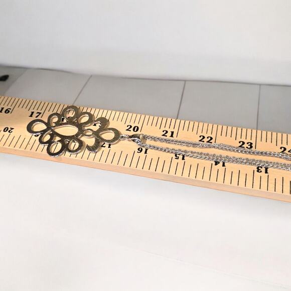 Necklace Jessica Simpson Double Chain Ornate Statement Pendant 30" L SKU 2255 - Picture 7 of 10